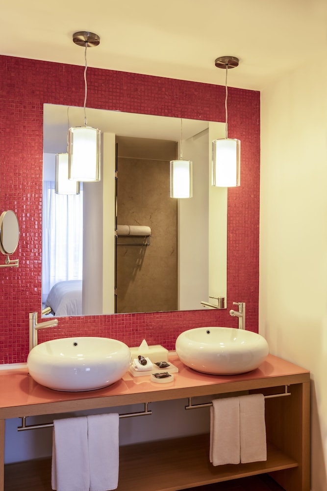 Superior Room, 2 Double Beds - Photo 4