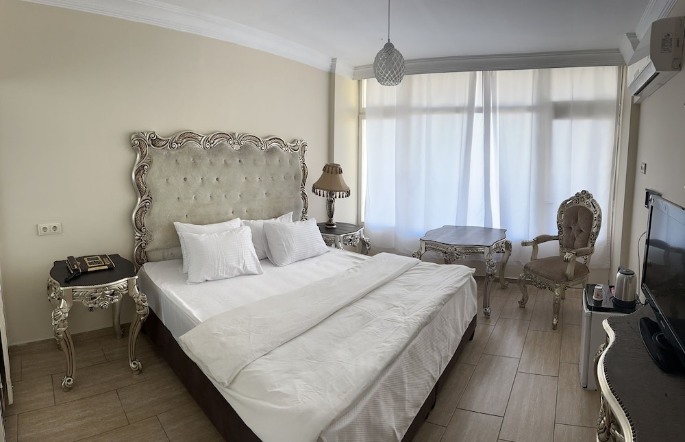Standard Single Room, 1 Queen Bed, City View - Photo 3