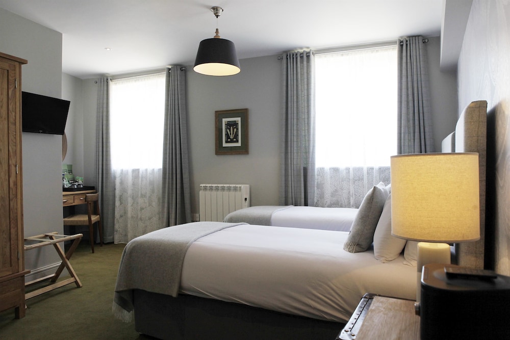 Double or Twin Room photo 3
