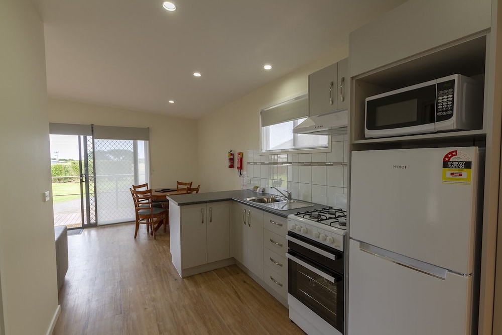 Villa photo 2