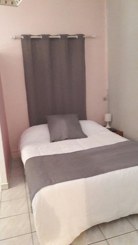 Basic Double Room