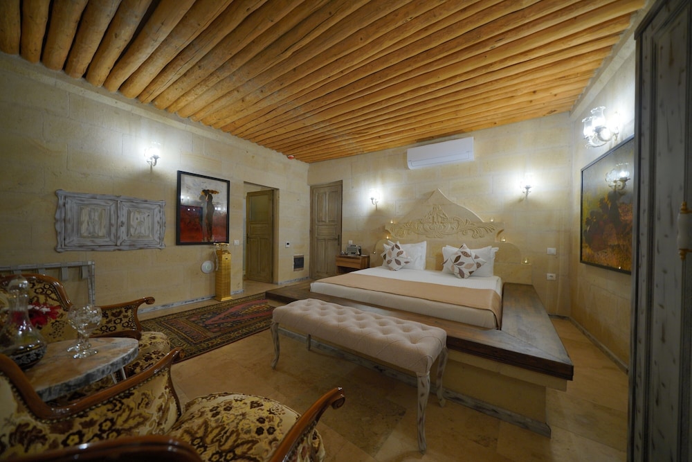 Panoramic Suite - Photo 3
