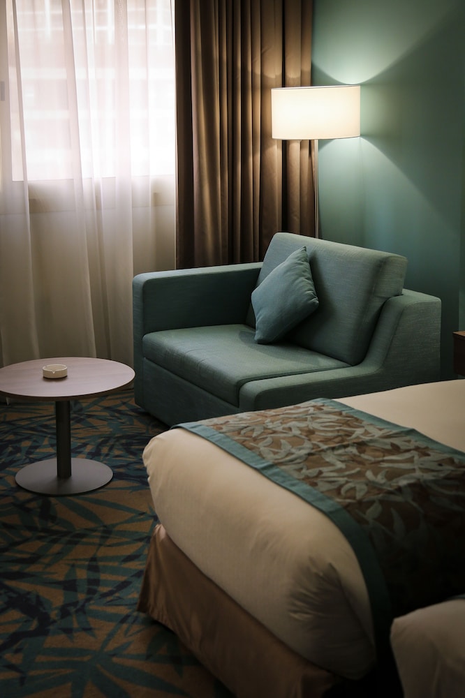 Deluxe Twin Non Smoking Room photo 2