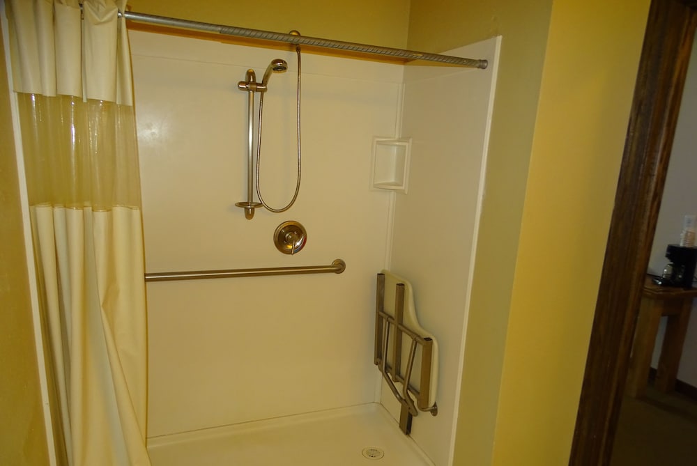 Single Room, 1 King Bed photo 1