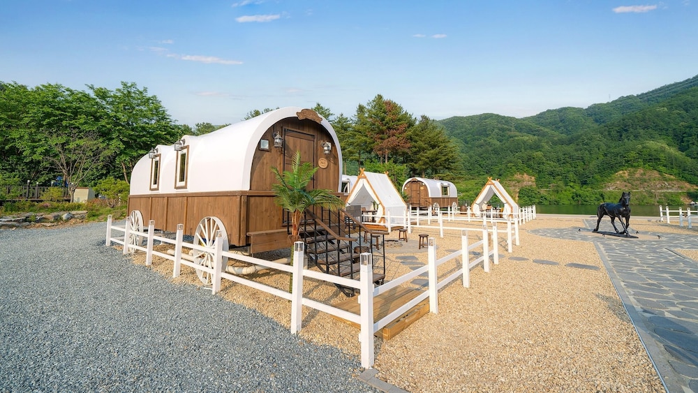 Basic Room, 1 Bedroom (westernglamping 1ho) - Photo 19
