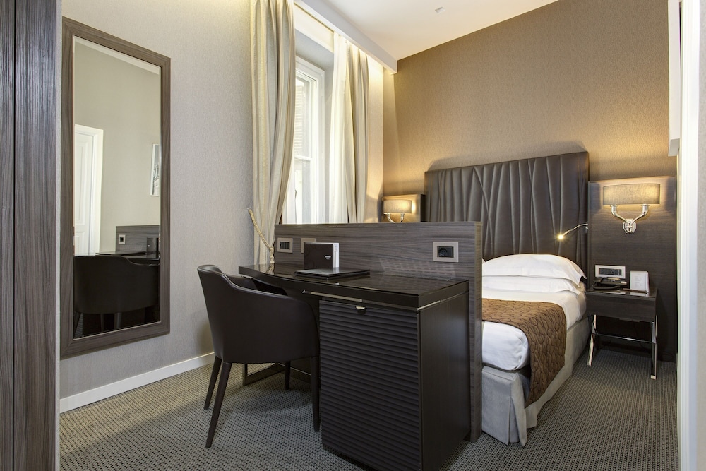 Double Room Single Use