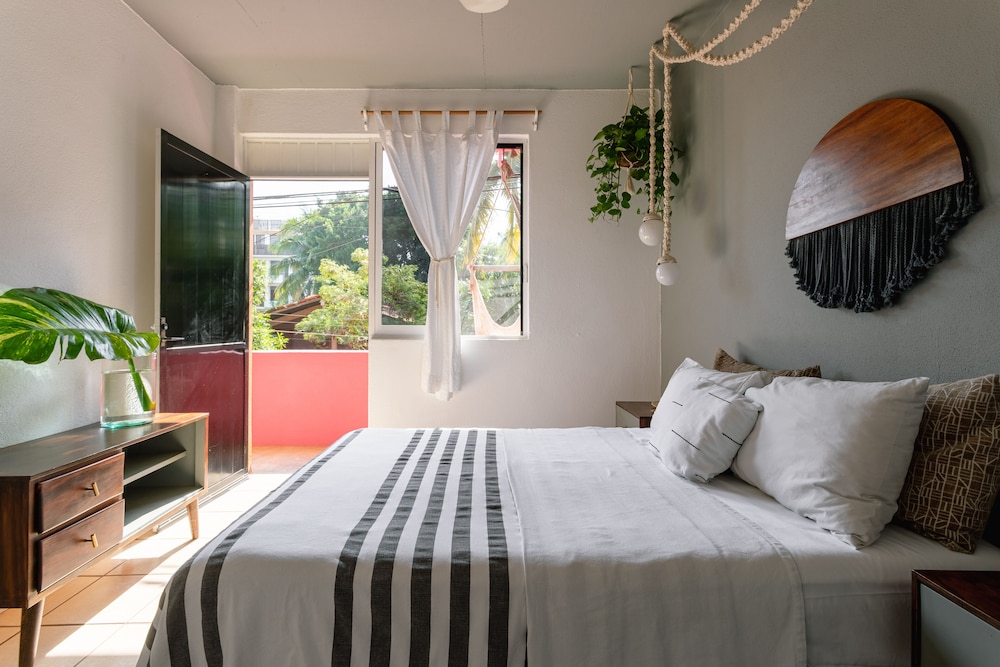Basic Double Room, 1 Double Bed