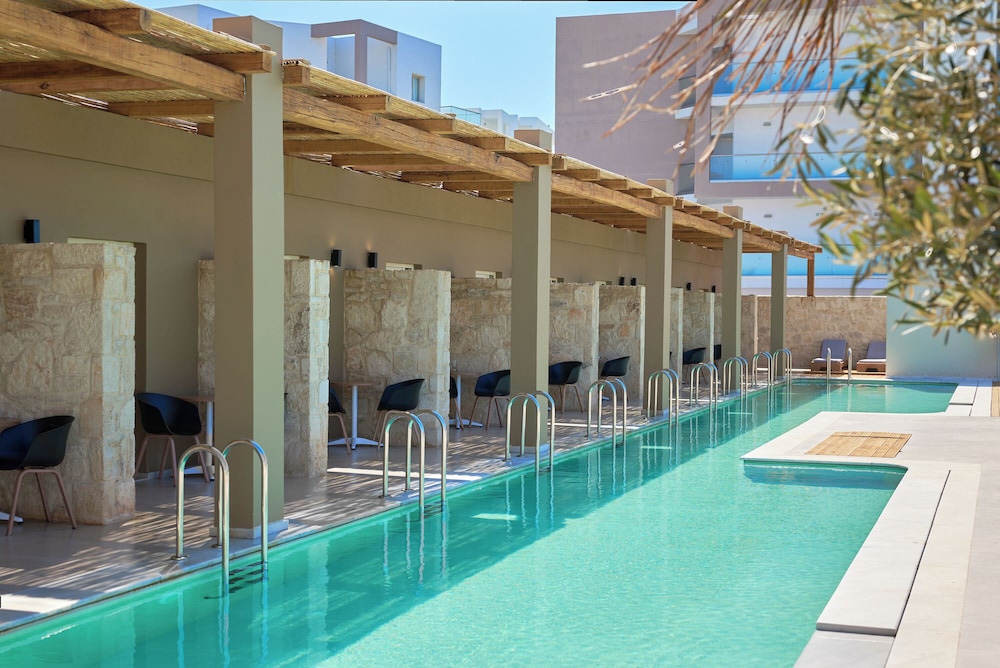 Superior Swim Up Sea View photo 3