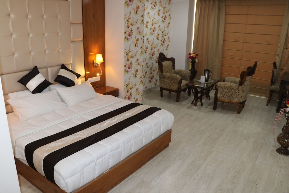 Royal Suite - Photo 1