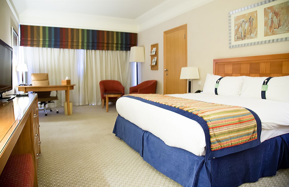 Suite, 1 Bedroom, Smoking - Photo 6