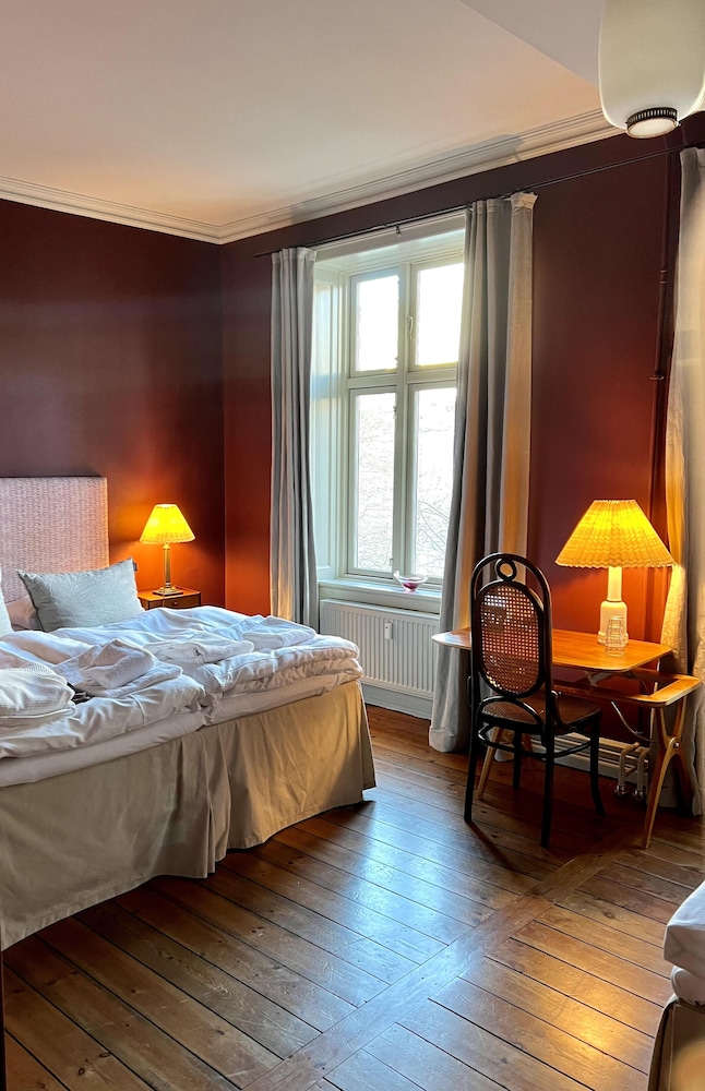 Family Triple Room, 3 Twin Beds, Shared Bathroom photo 1