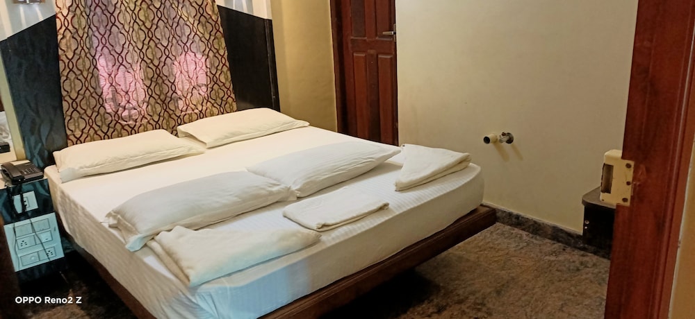 Basic Double Room - Photo 6