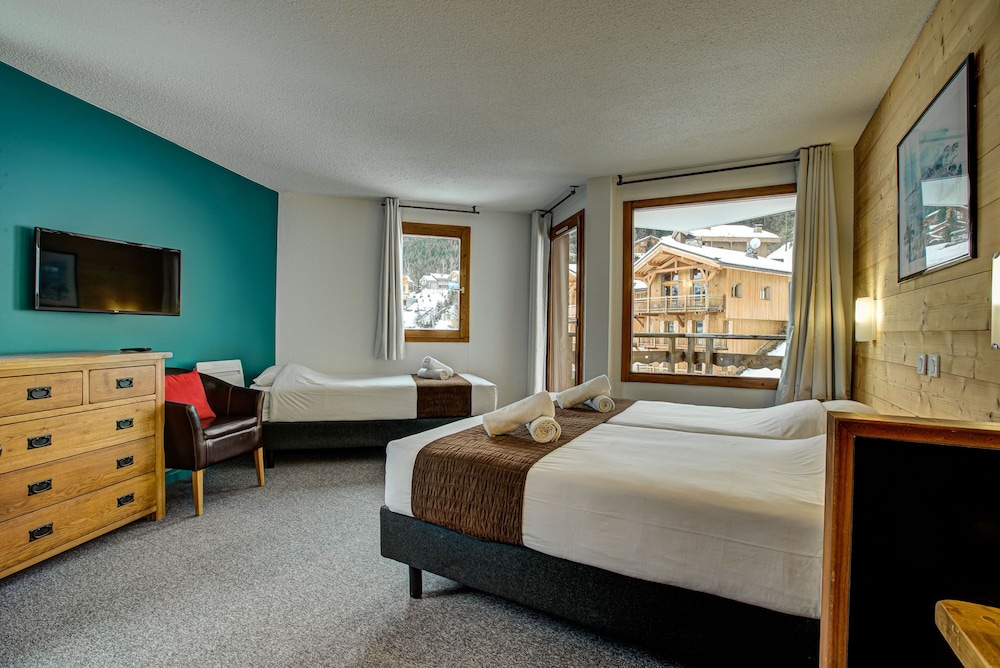 Triple Room, Balcony