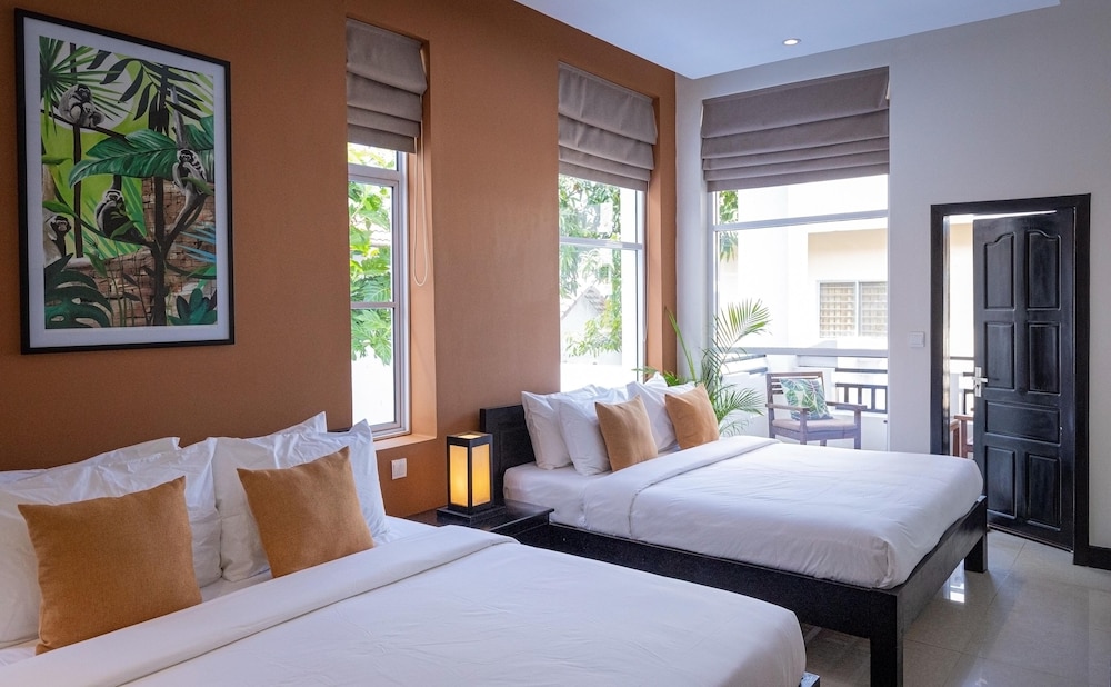 Deluxe Double or Twin Room