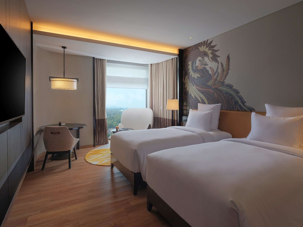 Deluxe Room, 2 Twin Beds - Photo 1