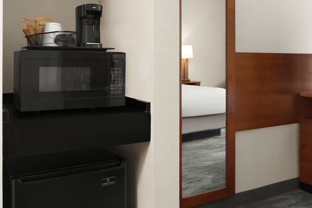 Suite, Multiple Beds - Photo 6