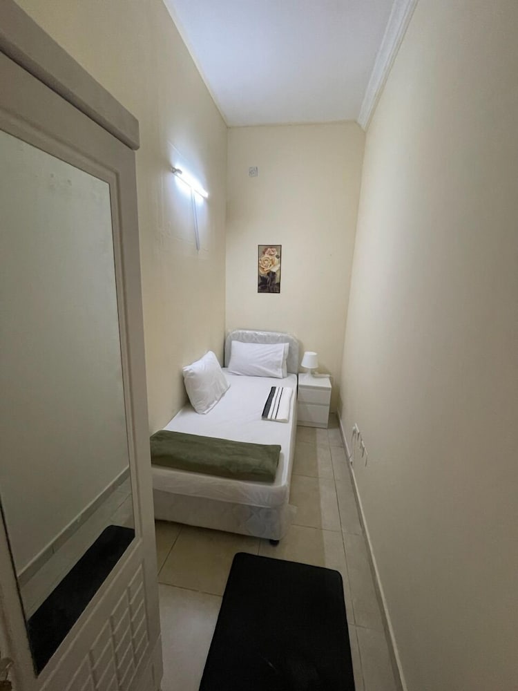 Economy Single Room photo 3