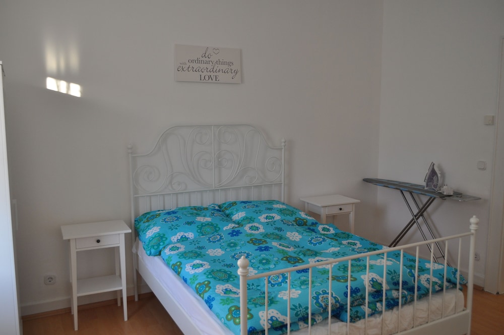 Standard Apartment, 2 Bedrooms, Garden View photo 1