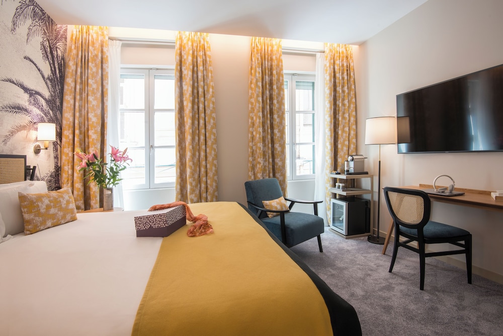Privilege, Room, 1 Double Bed - Photo 4