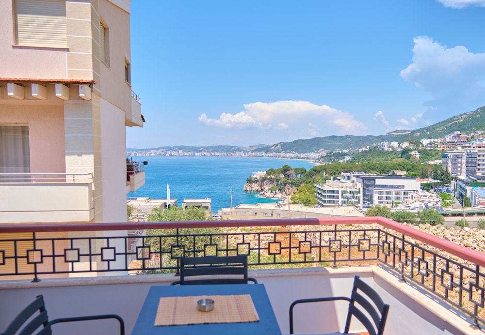 Panoramic Apartment, 1 Bedroom, Sea View photo 2