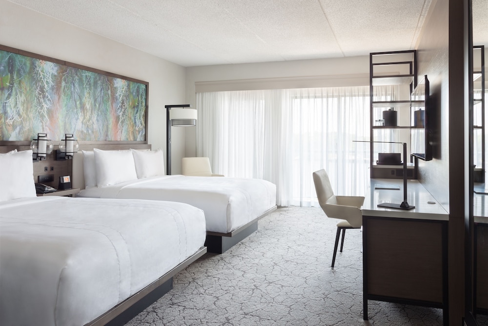 Room, 2 Queen Beds - Photo 3