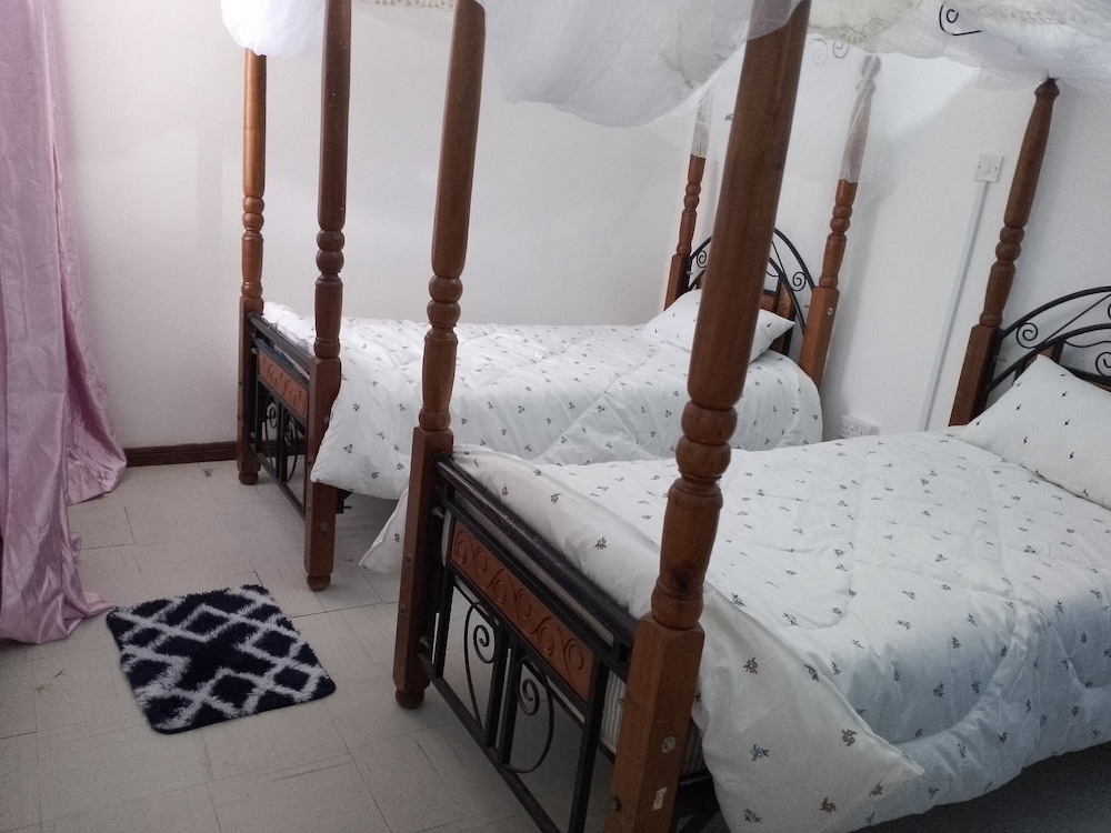 Standard Twin Room photo 1
