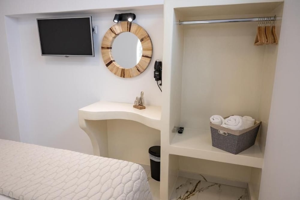 Superior Apartment, 1 Bedroom - Photo 3