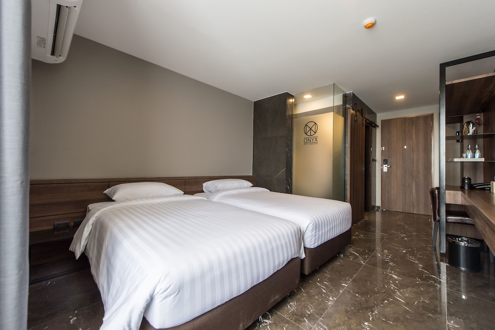 Superior Twin Room photo 2