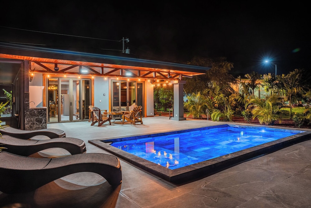 Deluxe Villa photo 1