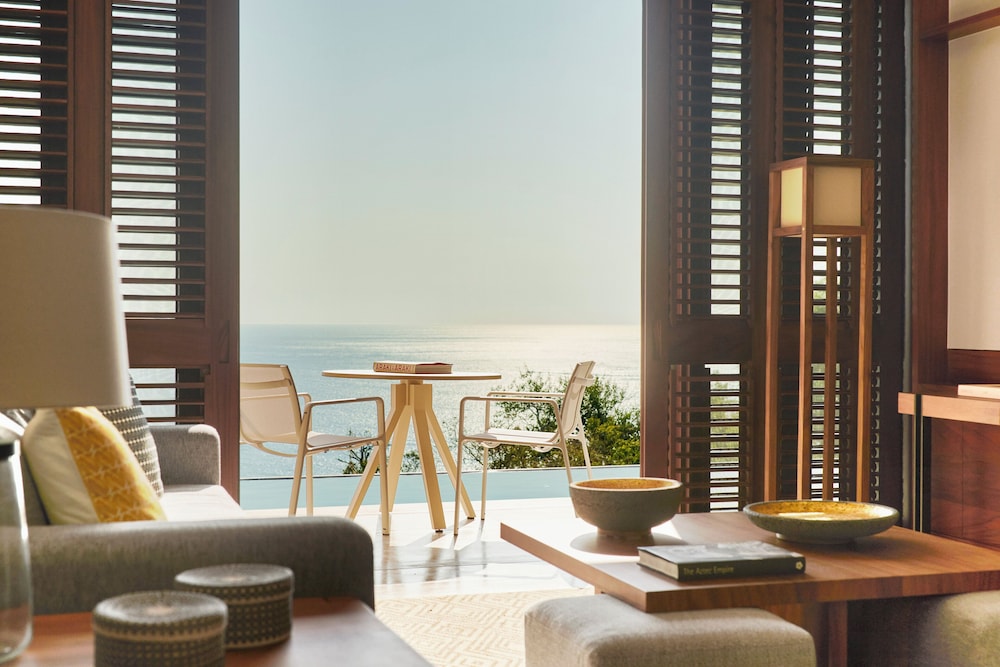 Panoramic Suite, 1 Bedroom (Cliffside, Infinity Pool) - Photo 11