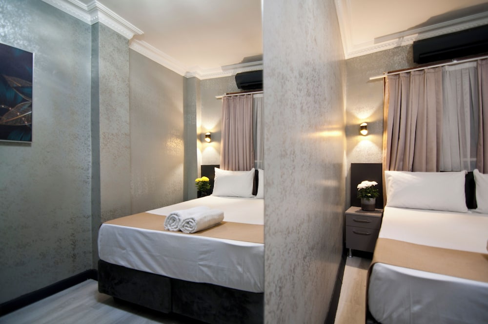 Economy Double Room photo 2