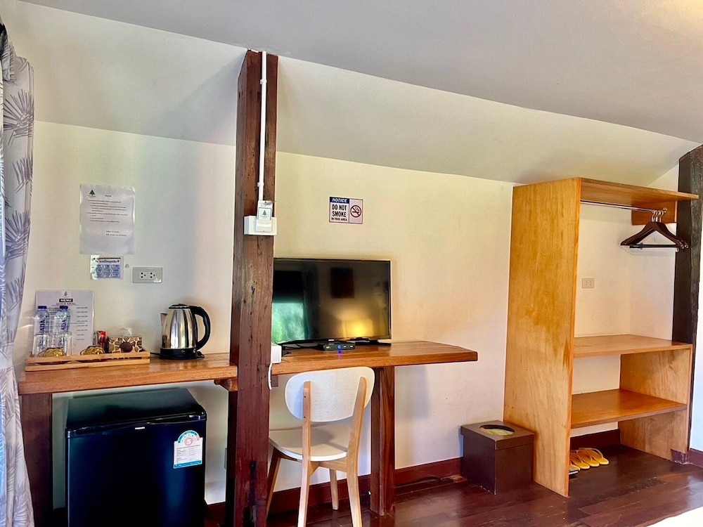 Double or Twin Room photo 3