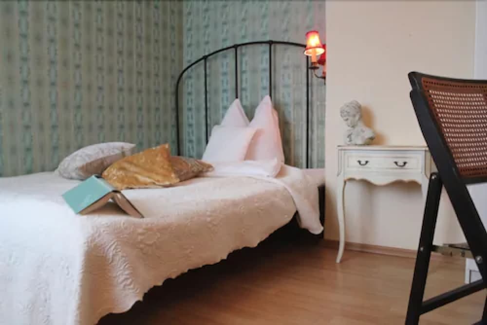 Apartment, 2 Bedrooms, Terrace photo 1