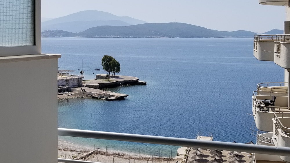 Studio Apartment with Sea View