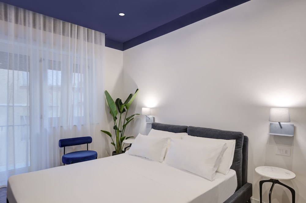 Deluxe Room, Balcony