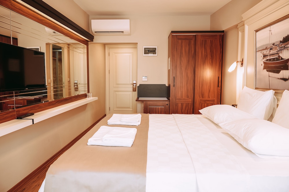 Economy Double Room photo 1