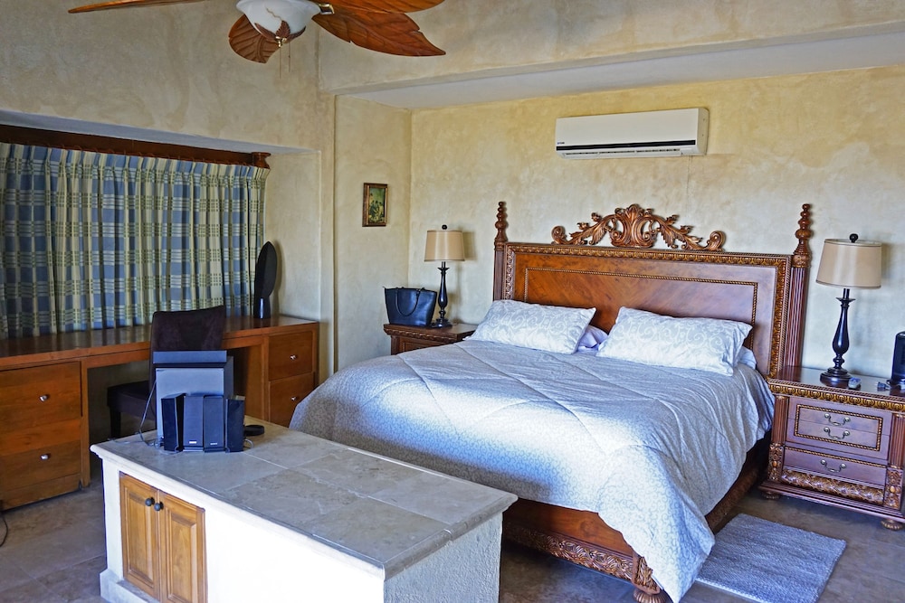 Luxury Villa, 4 Bedrooms, Ocean View photo 1