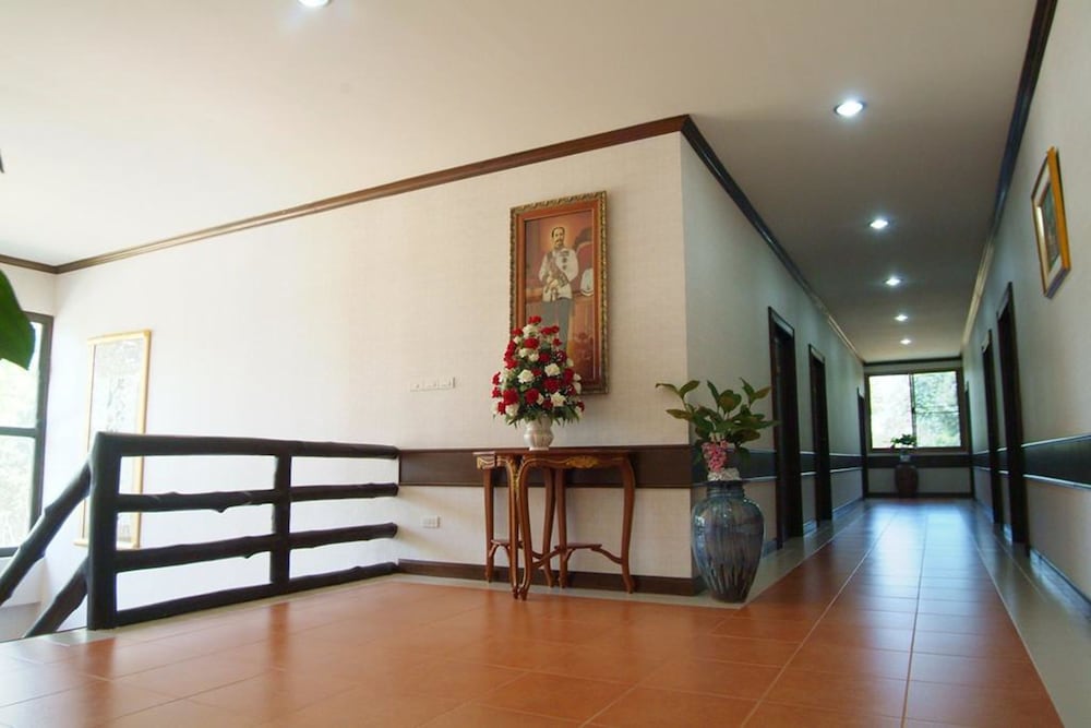 Standard Room - Sineenart Building photo 2