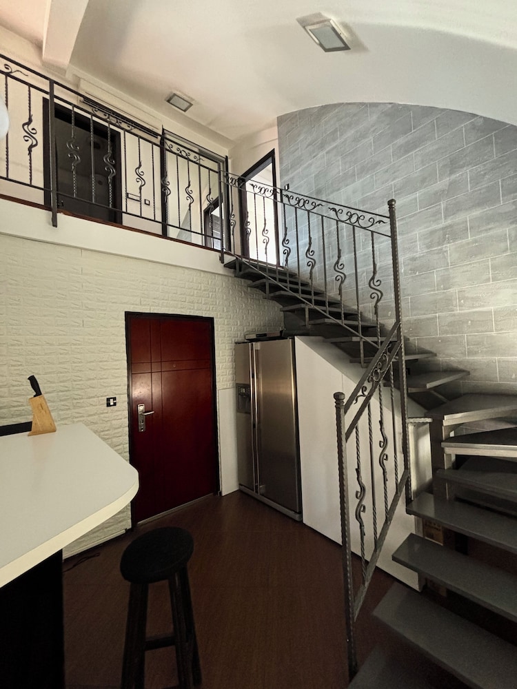 Deluxe Duplex, City View