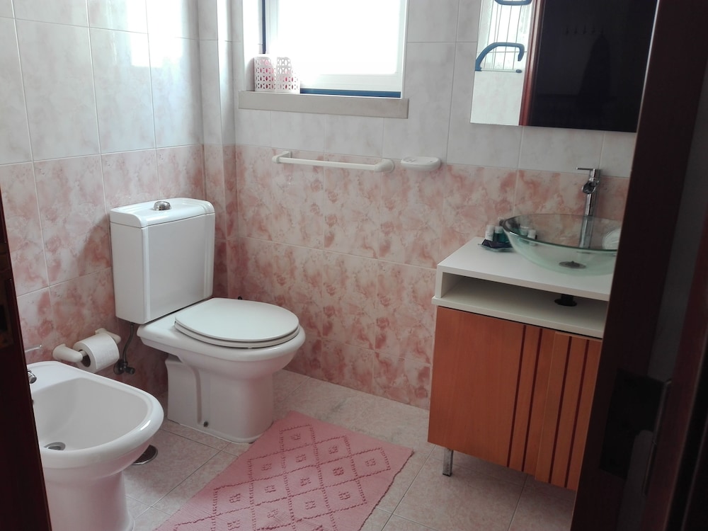 Apartment, 3 Bedrooms, Pool View photo 3