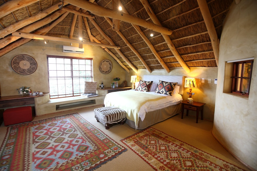 Luxury Room, Ensuite photo 2