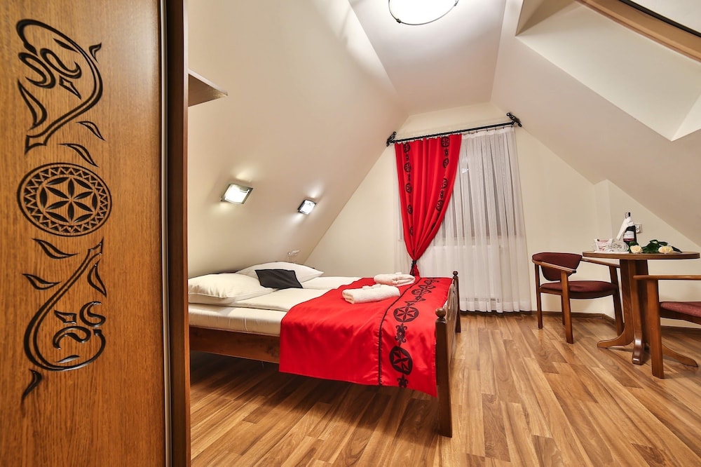Double Room, Mountain View - Photo 9