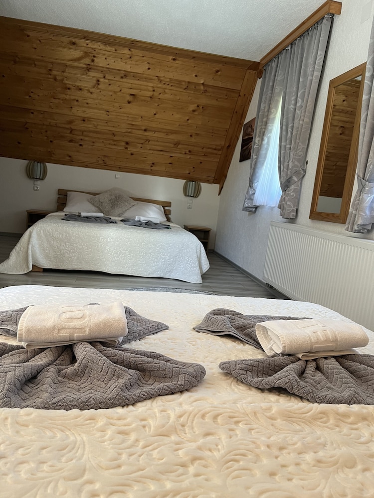 Superior Triple Room, 1 Bedroom photo 1