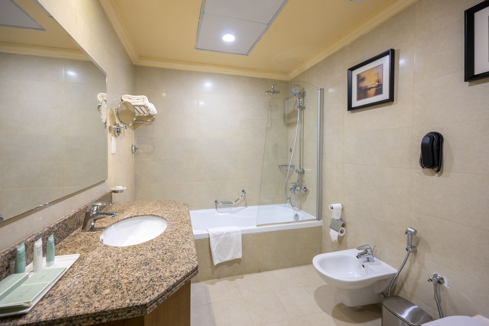 Superior Triple Room - Photo 4