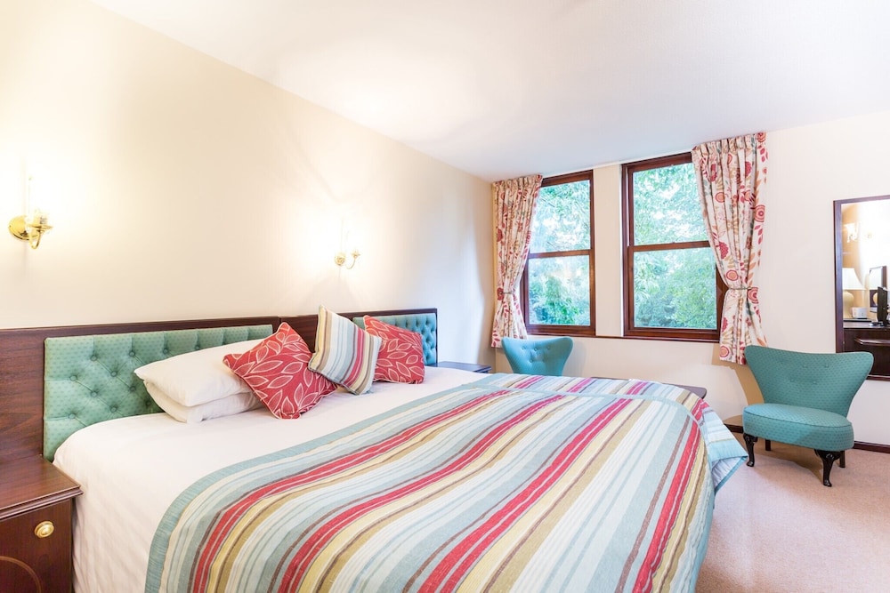Standard Double or Twin Room, 1 Double or 2 Twin Beds photo 2
