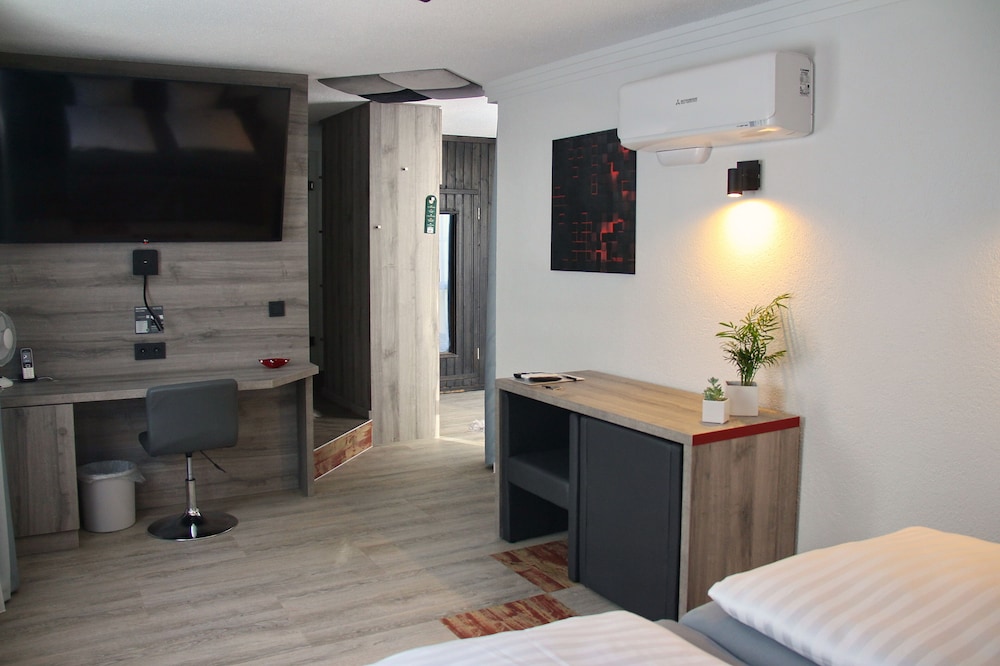 Design Suite photo 3