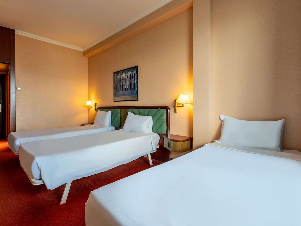 Standard Triple Room, 3 Twin Beds - Photo 5