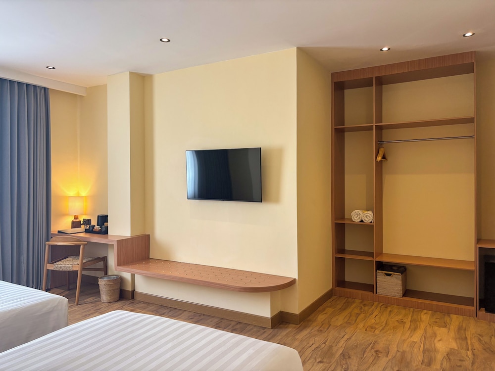 Junior Suite, 1 Bedroom - Photo 6