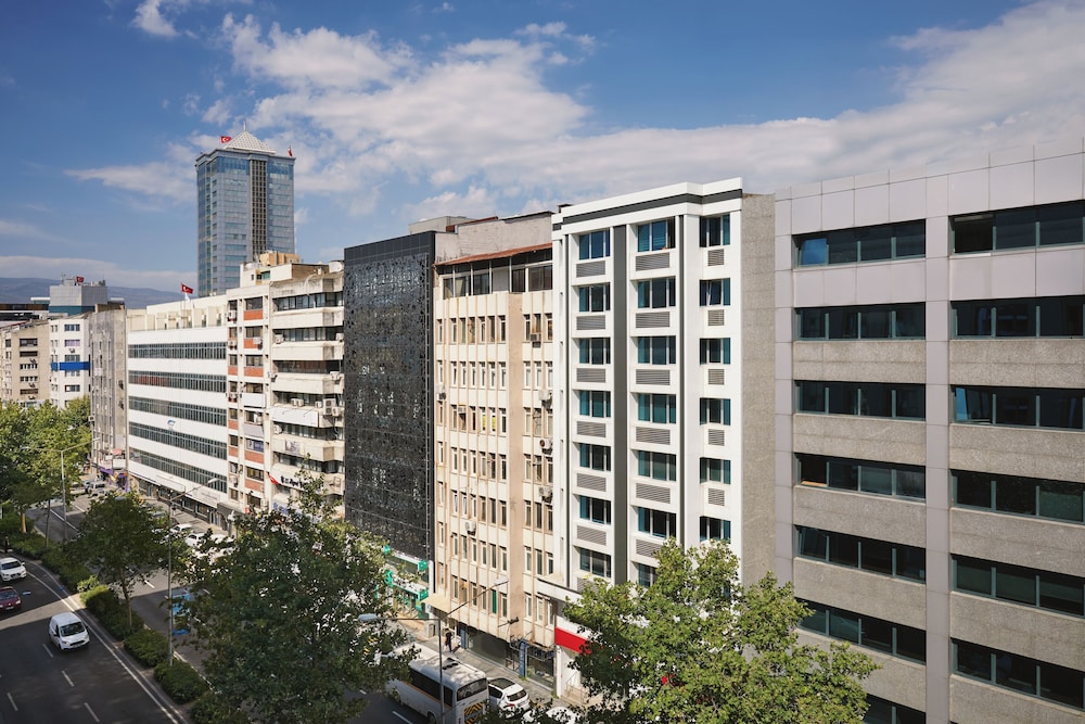Standard Room, 2 Twin Beds, City View