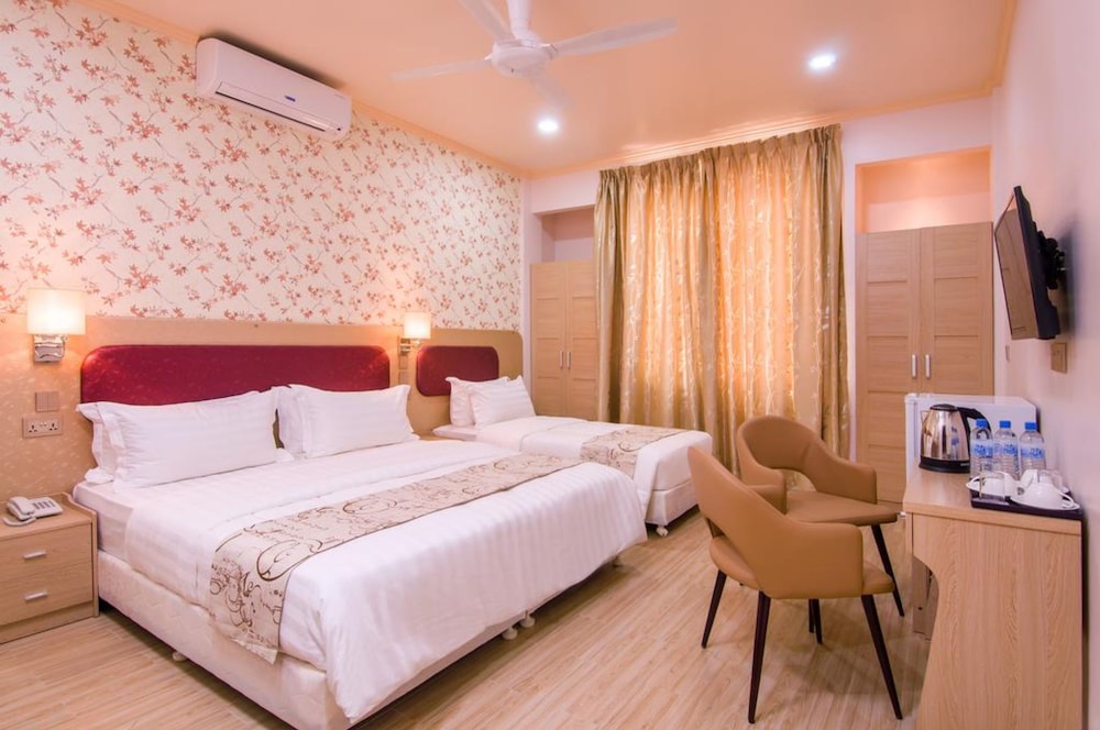 Superior Triple Room, 1 Bedroom, Sea View photo 3